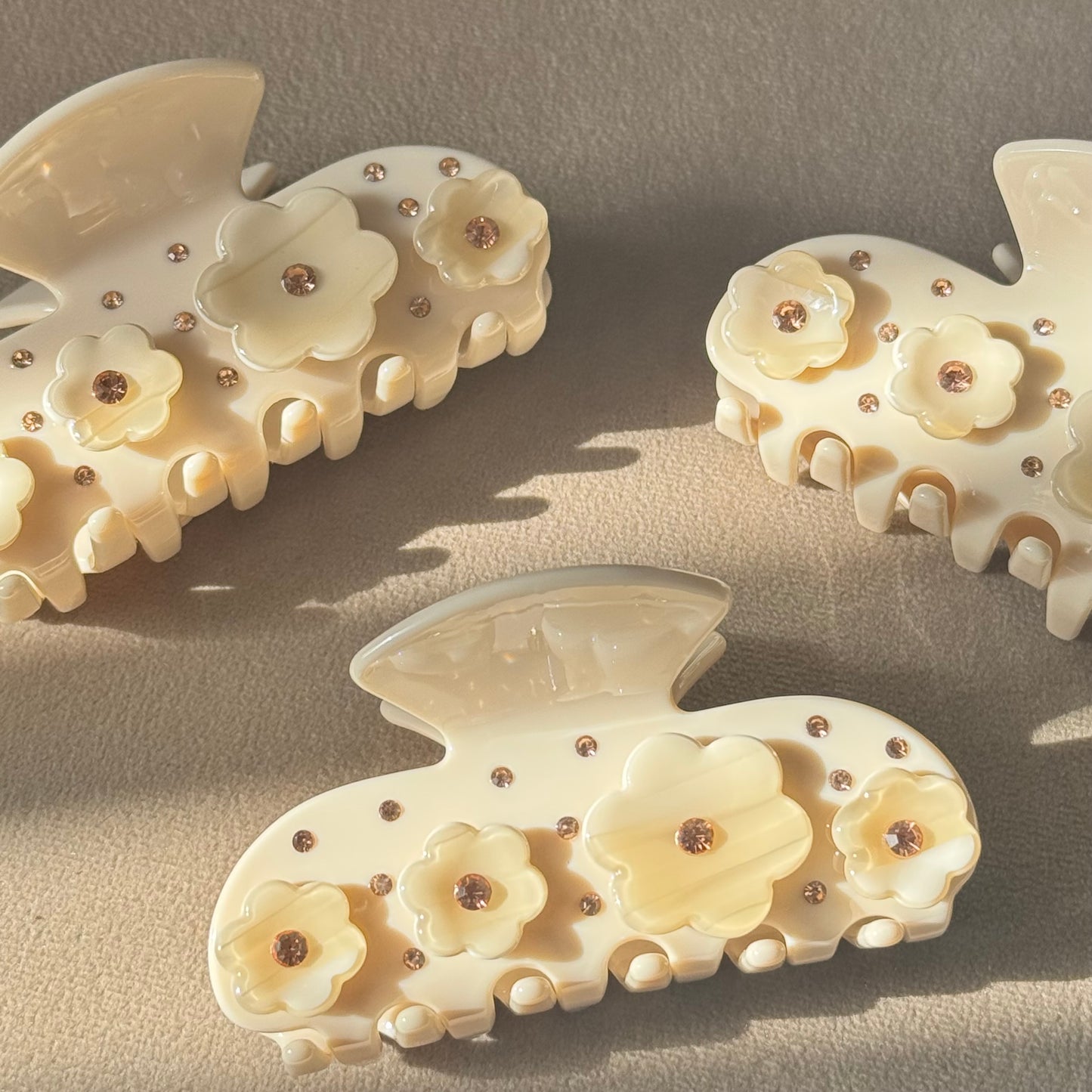 Liana Claw Clip - Buttercream