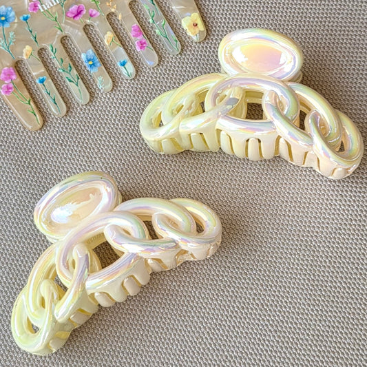 Chloe Claw Clip - Yellow