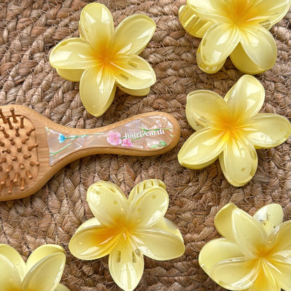 Baby Yellow Bloom Claw Clip